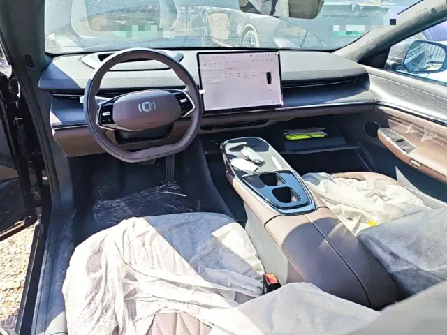 Changan Qiyuan A07 — Фото автомобиля 9