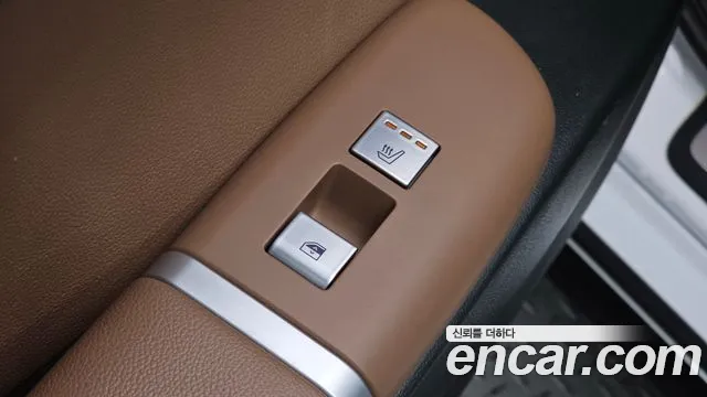 Hyundai Grandeur Grandeur (GN7) — Фото автомобиля 7