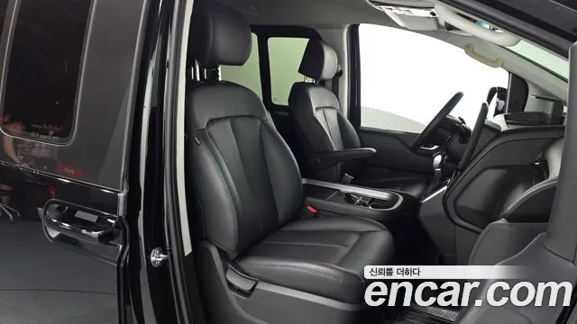 Hyundai Staria — Фото автомобиля 26