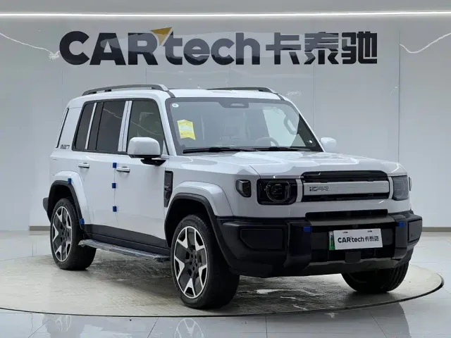 iCAR V27 — Фото автомобиля 2