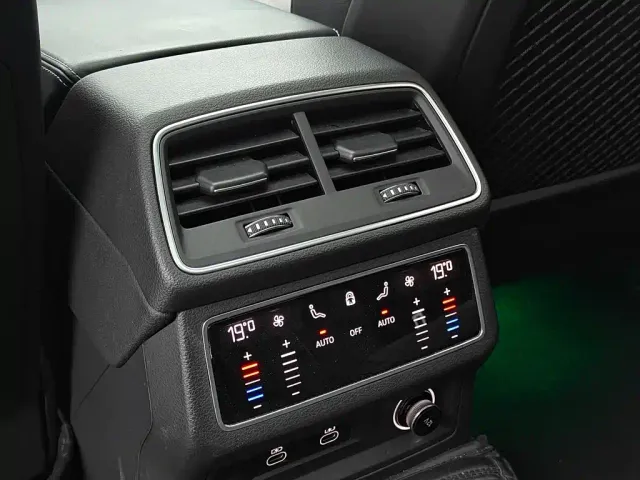 Audi A6L — Фото автомобиля 22