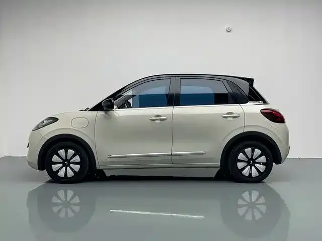 Wuling Bingo — Фото автомобиля 11