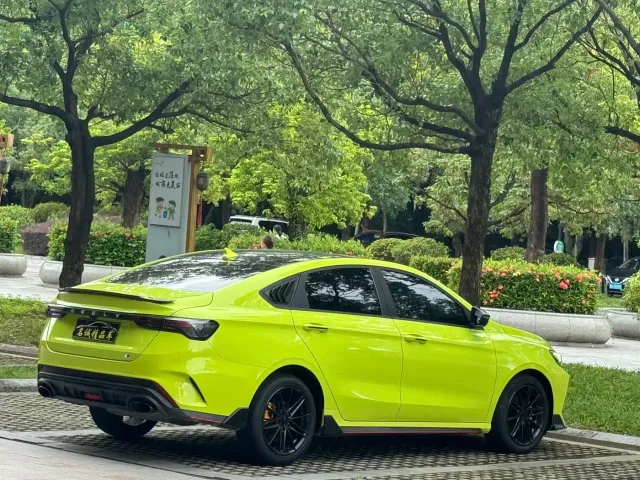 Geely Binrui — Фото автомобиля 12