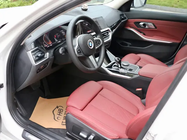 BMW 3 Series — Фото автомобиля 10