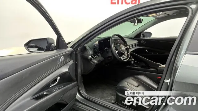 Hyundai AVANTE — Фото автомобиля 11