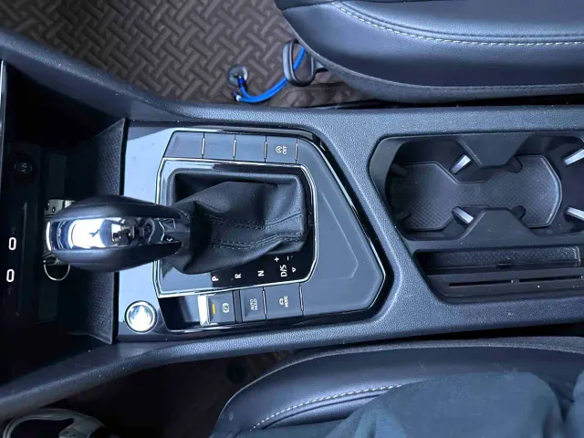 Volkswagen Tharu — Фото автомобиля 14