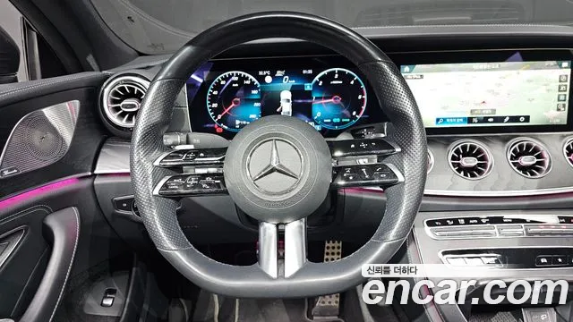 Mercedes-Benz CLS-Class — Фото автомобиля 13