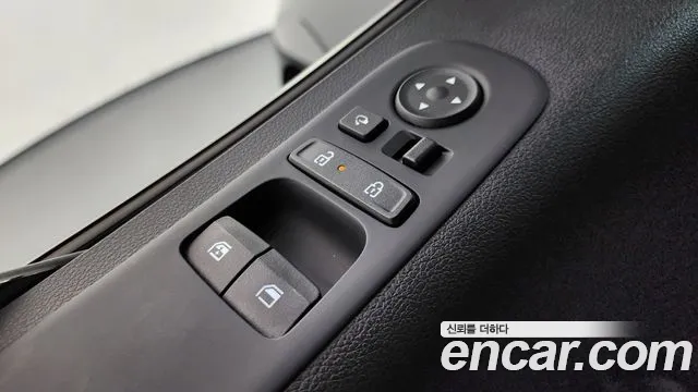 Hyundai Staria — Фото автомобиля 30