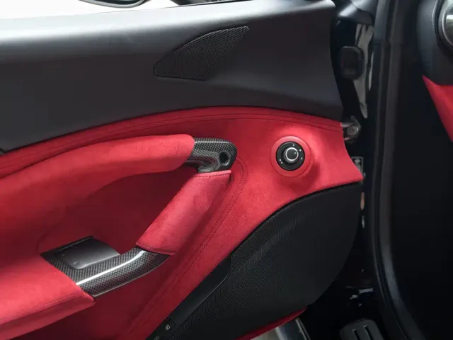 Ferrari F8 — Фото автомобиля 18
