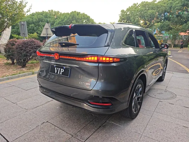 Changan CS75 Plus — Фото автомобиля 13