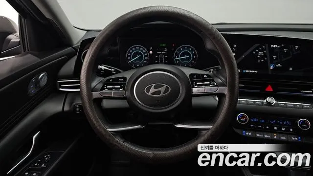 Hyundai Avante — Фото автомобиля 13