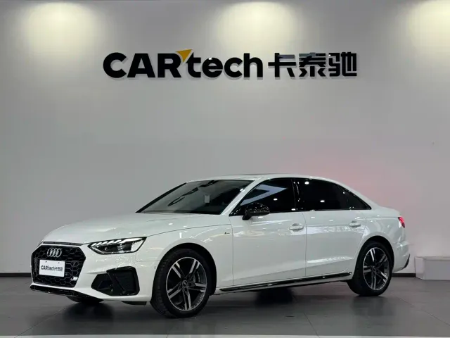 Фотография автомобиля — Audi A4L