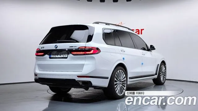 BMW X7 — Фото автомобиля 2