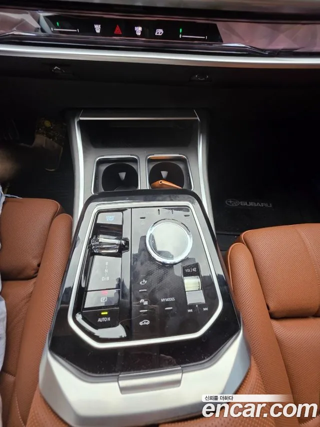 BMW i7 — Фото автомобиля 11