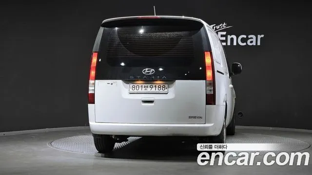 Hyundai Staria Staria Карго 3 места — Фото автомобиля 4