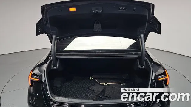 Kia K8 Signature — Фото автомобиля 20