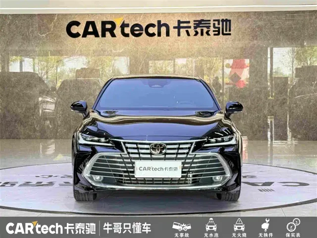 Toyota Avalon — Фото автомобиля 2
