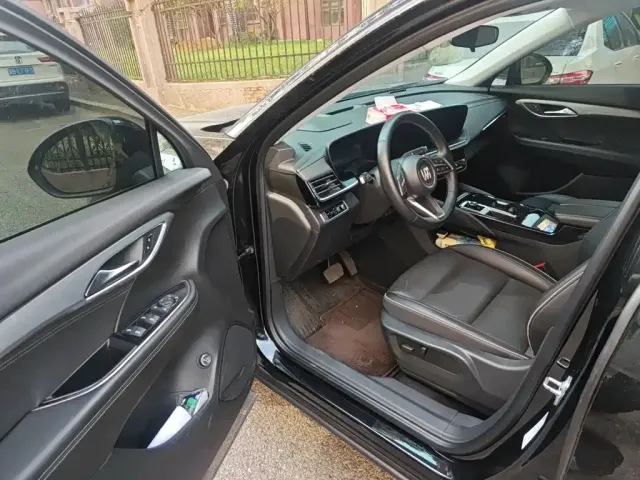 Buick Envision Plus 2024 Envision Plus 28T 2WD Premium Edition — Фото автомобиля 13