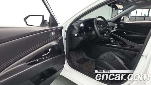 Hyundai Avante — Фото автомобиля 15
