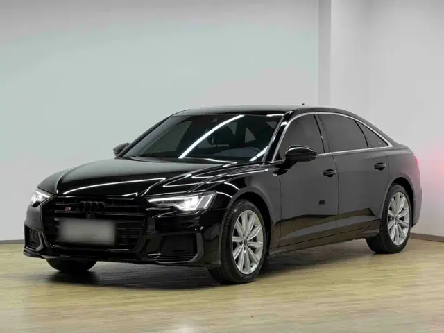 Фотография автомобиля — Audi A6L