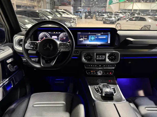 Mercedes-Benz G-Class — Фото автомобиля 24
