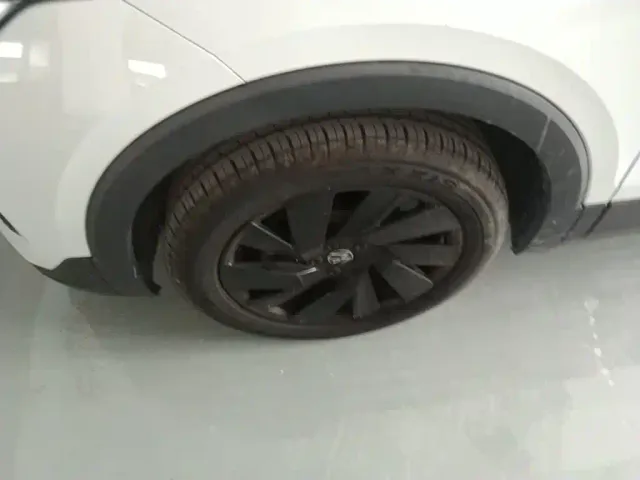 Volkswagen Tharu — Фото автомобиля 22