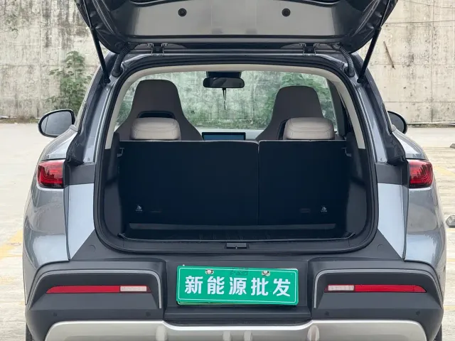 BYD Yuan UP — Фото автомобиля 11