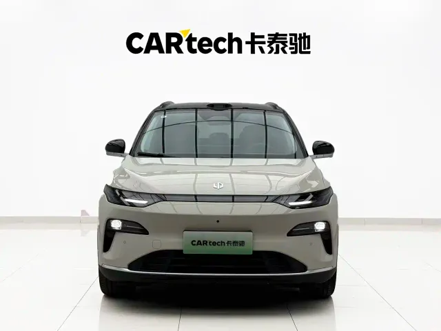 Leapmotor C11 — Фото автомобиля 2