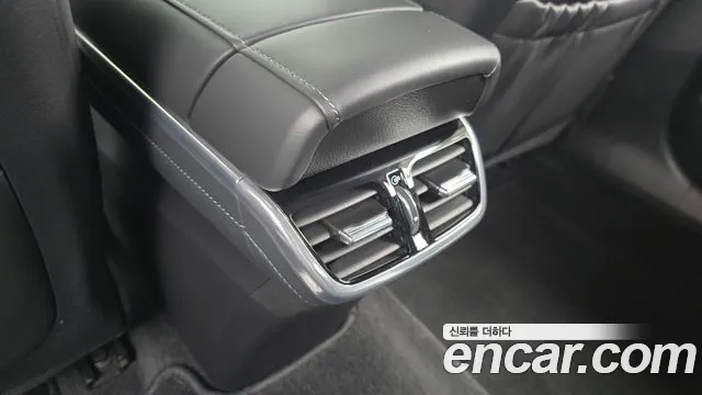 Hyundai Grandeur — Фото автомобиля 25