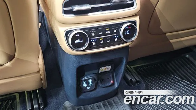 Genesis GV80 — Фото автомобиля 16