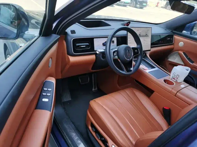 Aito M7 — Фото автомобиля 15