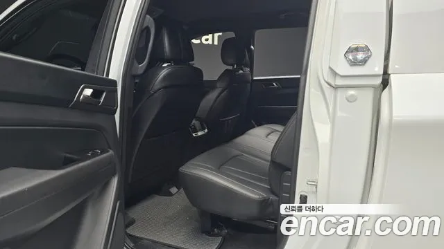 KG_Mobility_Ssangyong Rexton Новый Rexton Sport Khan Дизель 2.2 4WD — Фото автомобиля 6