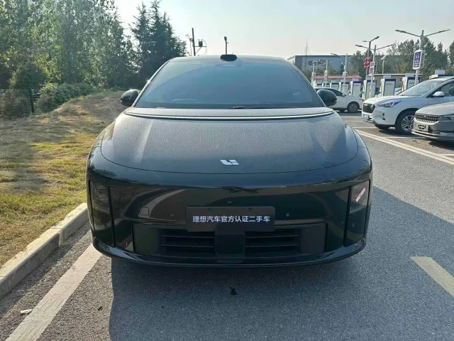 Li Auto i6 — Фото автомобиля 2