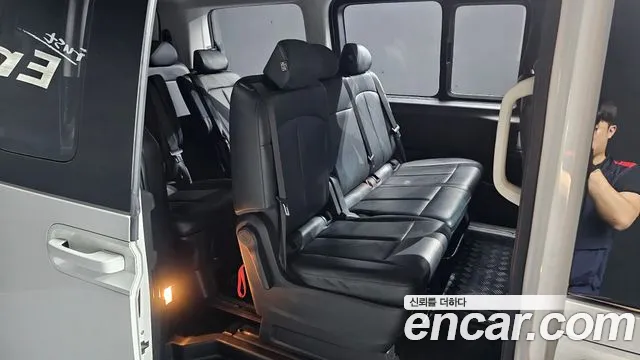 Hyundai Staria — Фото автомобиля 10