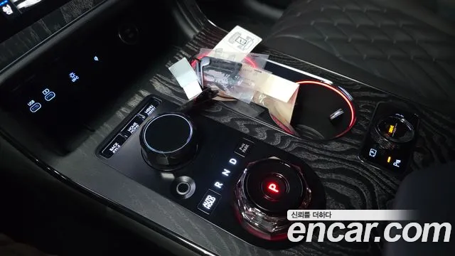 Genesis GV80 — Фото автомобиля 8