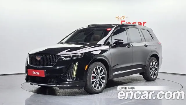 Фотография автомобиля — Cadillac XT6