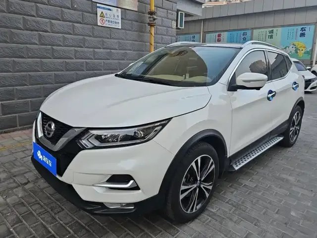 Фотография автомобиля — Nissan Qashqai