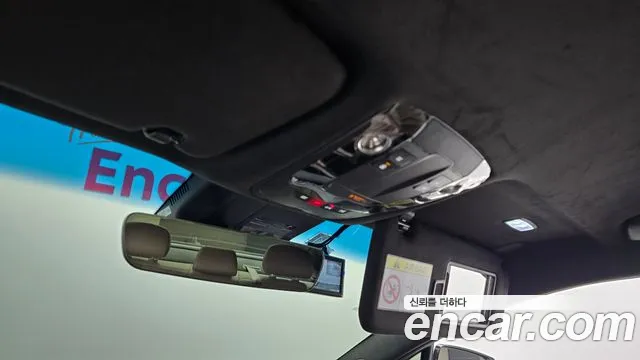 Kia K8 Hybrid — Фото автомобиля 20