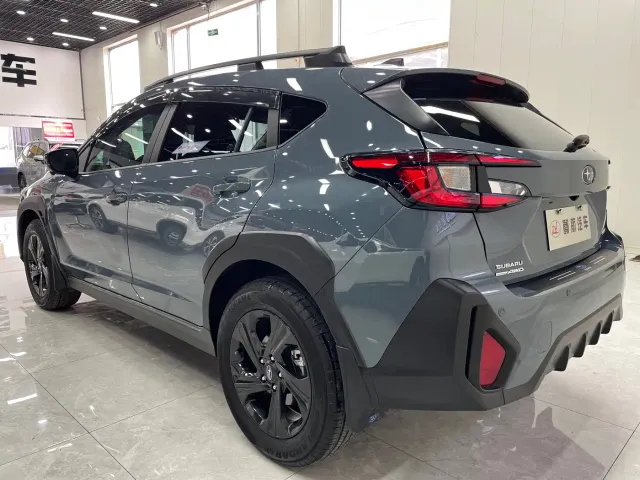 Subaru Crosstrek — Фото автомобиля 5