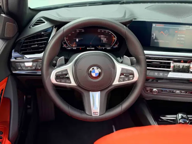BMW Z4 — Фото автомобиля 3