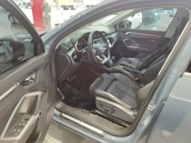 Audi Q3 — Фото автомобиля 15