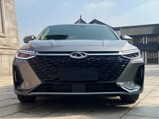 Chery Arrizo 8 — Фото автомобиля 2