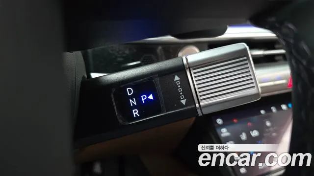 Hyundai Grandeur Grandeur (GN7) 2.5 Бензин 2WD — Фото автомобиля 4