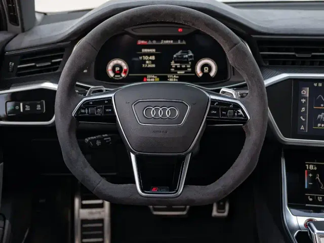Audi RS 6 — Фото автомобиля 12