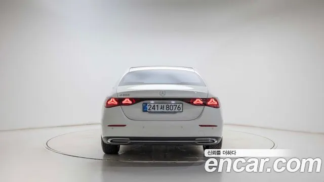 Mercedes-Benz E-Class W214 — Фото автомобиля 7