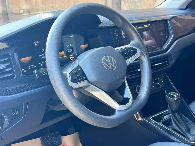 Volkswagen Lavida — Фото автомобиля 11