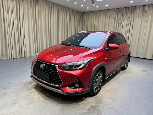 Фотография автомобиля — Toyota YARiS L Zhi Xuan