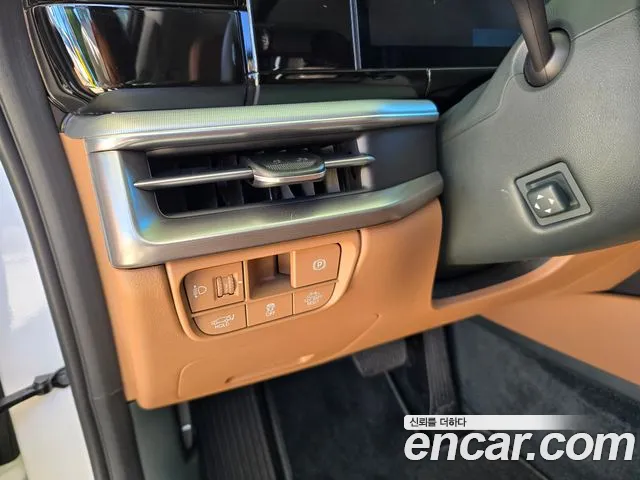 Hyundai Grandeur GN7 — Фото автомобиля 19