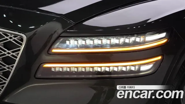 Genesis GV80 — Фото автомобиля 22