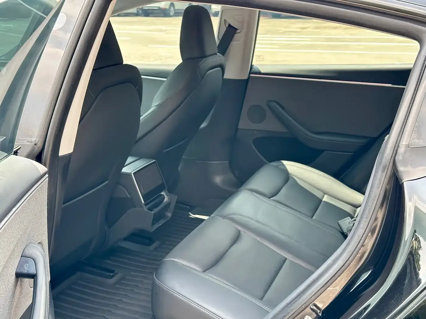 Tesla Model 3 2023 Rear-Wheel Drive — Фото автомобиля 7